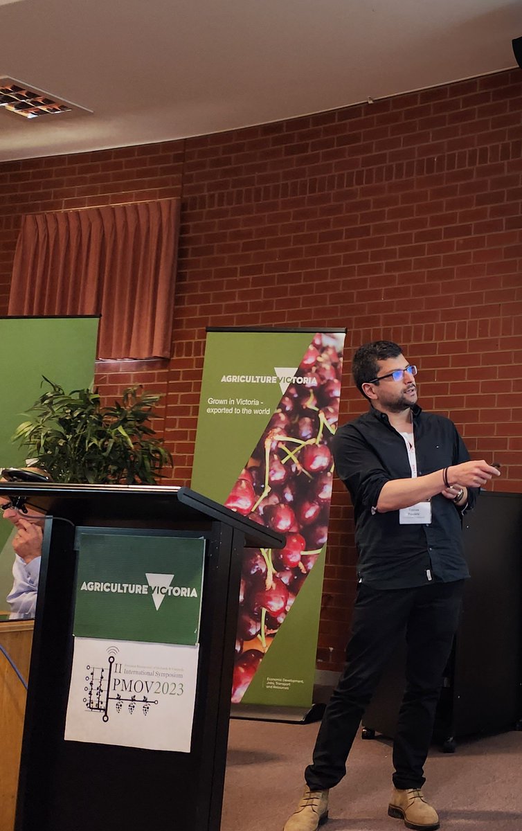Pablo J. Zarco-Tejada (@zarcotejada) on Twitter photo New insights on large-scale mapping of the xanthophyll dynamics using radiative transfer modelling for water stress detection presented by <a href="/TomasPoblete17/">Tomas Poblete</a> <a href="/HyperSensLab/">HyperSens Lab</a> at the 2nd International Symposium of Precision Management of Orchards by <a href="/ishs_hort/">ISHS</a> in Tatura, Australia. New insights on large-scale mapping of the xanthophyll dynamics using radiative transfer modelling for water stress detection presented by <a href="/TomasPoblete17/">Tomas Poblete</a> <a href="/HyperSensLab/">HyperSens Lab</a> at the 2nd International Symposium of Precision Management of Orchards by <a href="/ishs_hort/">ISHS</a> in Tatura, Australia.