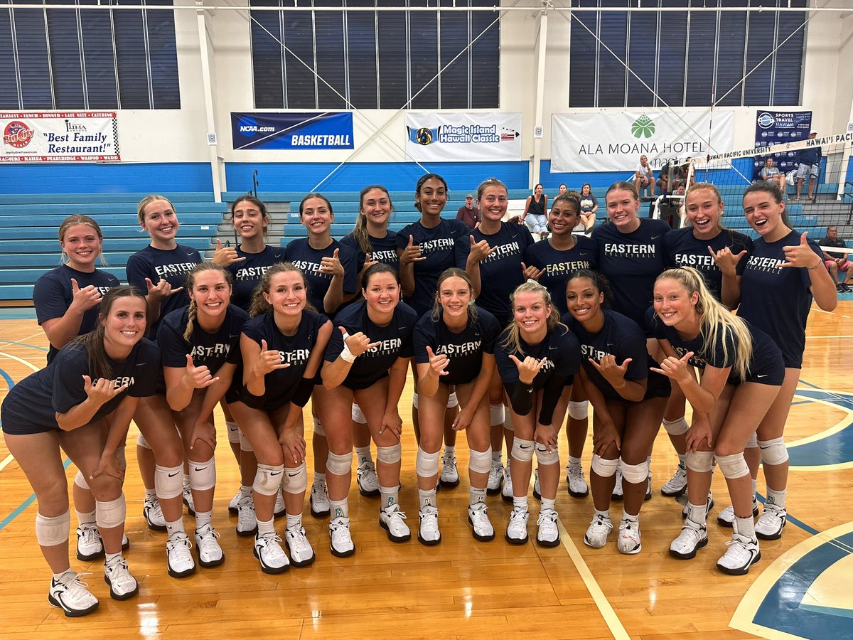 MagicHIclassic's tweet photo. Started in Hawaii with the Magic Island Hawaii Classic and ending in Iowa with a NAIA Final Four run. Good luck tonight Mounties, can’t wait to watch from afar. Aloha! https://t.co/p0LeFutbUD