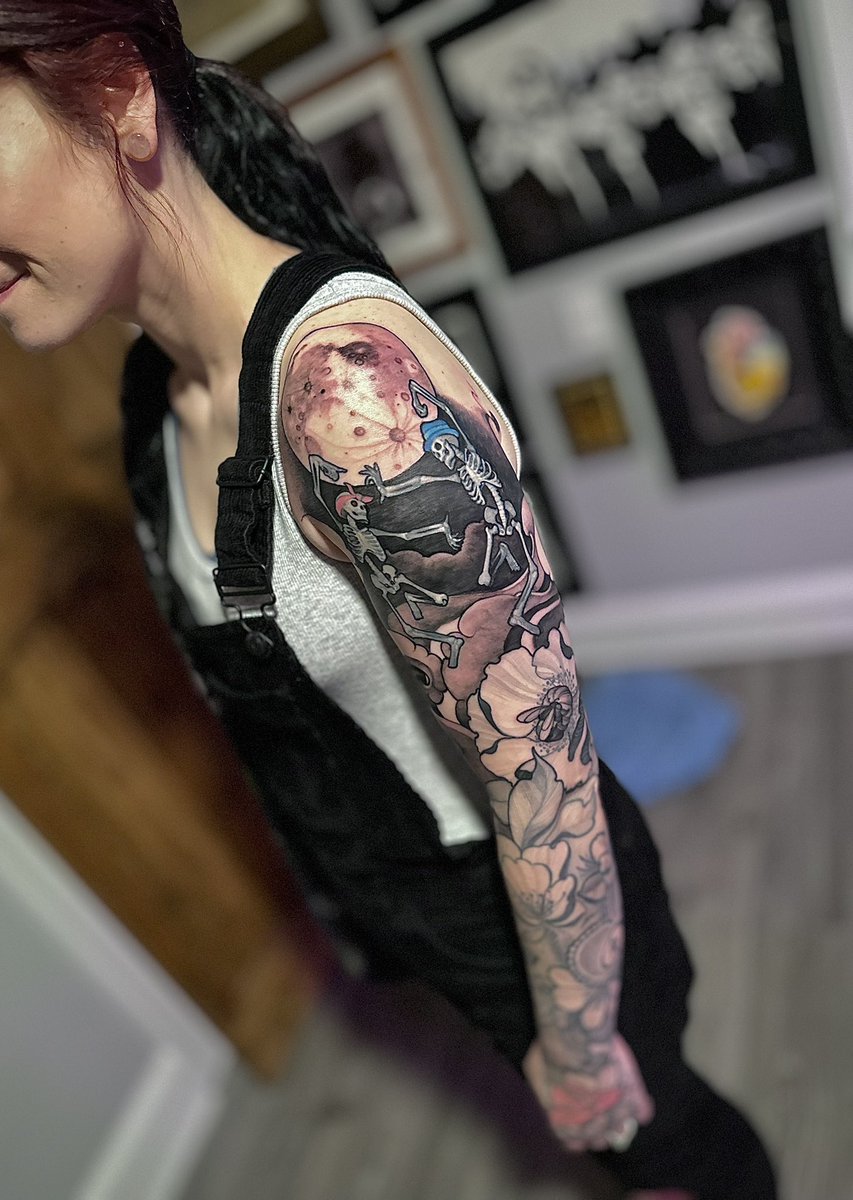 #funwithcolor 🍭🎨😍 #craigfoster #gildedcardinal #gildedcardinaltattoo #whereiscarrolltonga  #newschool #newschooltattoo #inkmaster3 #inkmaster6  #atlantatattoo #representingredclay 🍑  to#onetrickpony #hustlebutter 🐎 ✏️🖍