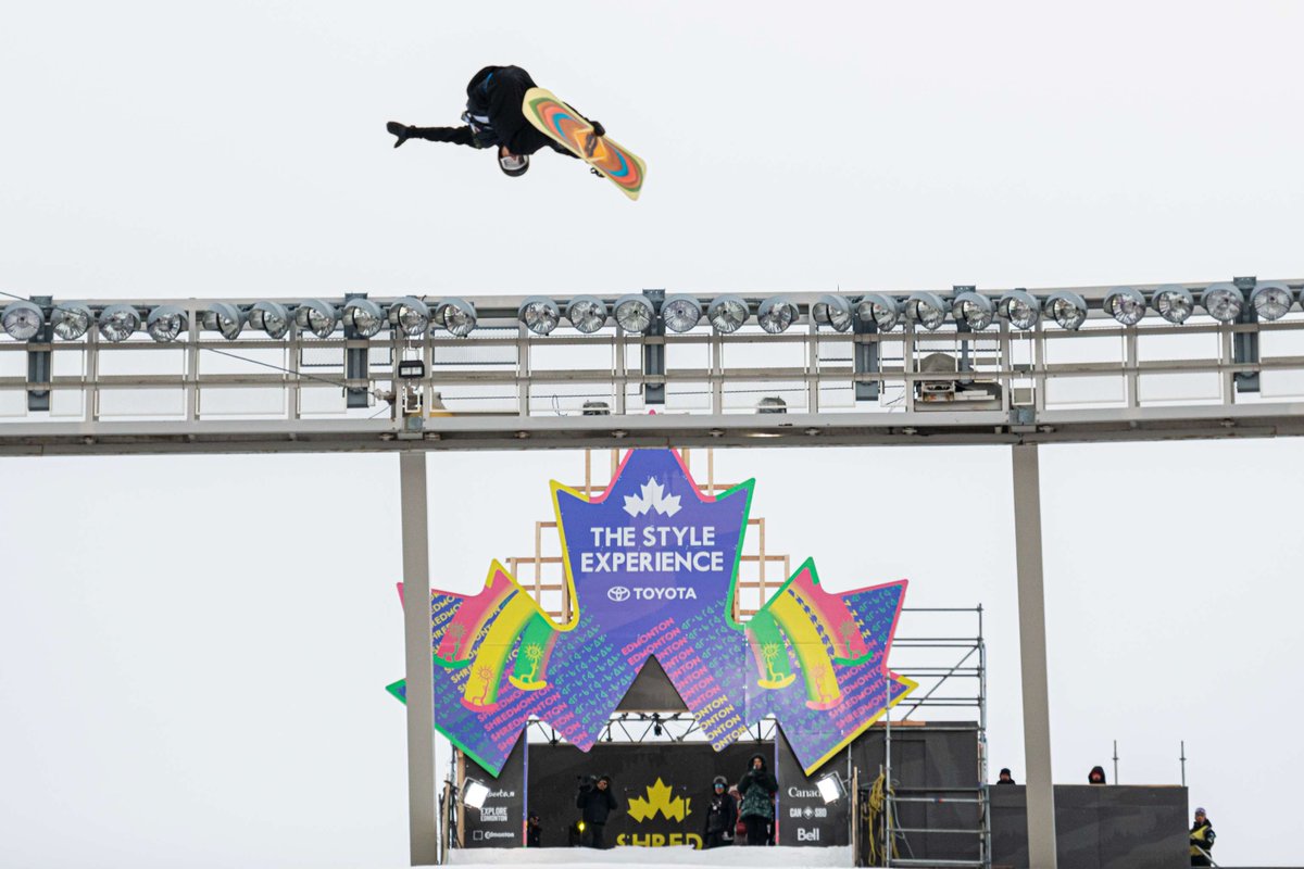 CityofEdmonton's tweet photo. It’s ‘snow’ joke #Yeg is catching big air at Commonwealth Stadium on Dec 9! ❄️
The 2023 #ShredTheNorth @CanadaSnowboard FIS Big Air World Cup is back in Edmonton and kids under 12 get in free!
More info here https://t.co/dzfeLD1ejp https://t.co/Us4uTJNWlt