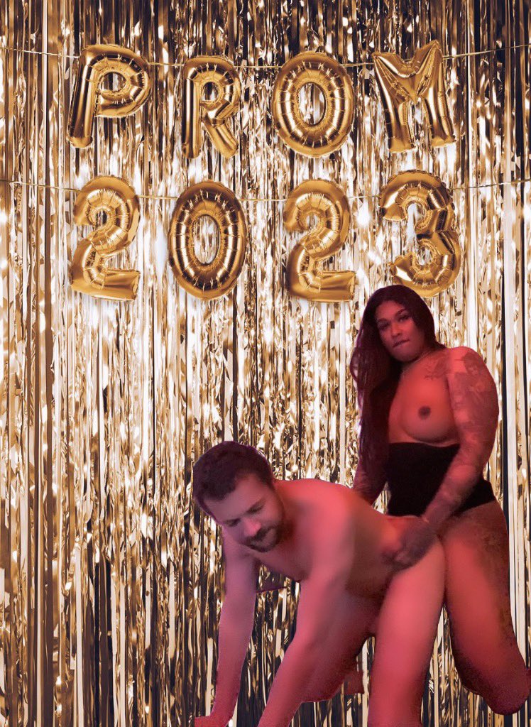 GIANT ALINE SILVA 🔞 tweet media