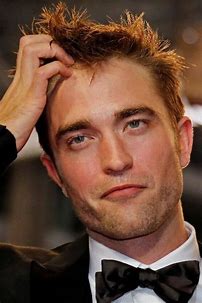 #ToddsScreenGuide 0940 Serial killer story,due to star #RobertPattinson for Netflix,has been shelved by director AdamMcKay in favour of as-yet-unnamed climate-change feature. #AverageHeight..., delayed from before actors' strike,also starred RobertDowneyJr,ForestWhitaker,AmyAdams