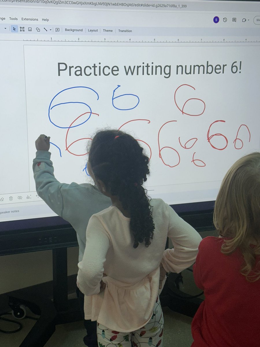 FSESPreK's tweet photo. Prek loves using our Promethean board to learn all about letters and numbers! #comaldigitallearning @PeggyHall_CISD https://t.co/37P7wo7vCy