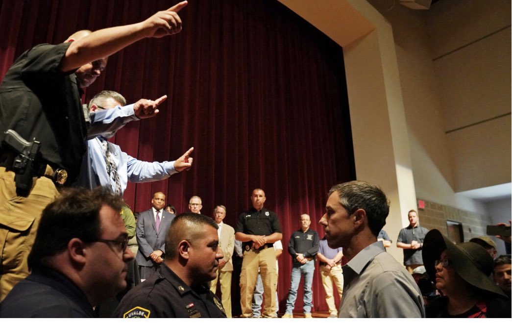 @BetoORourke This is what a Leader looks like.

#TeamBeto