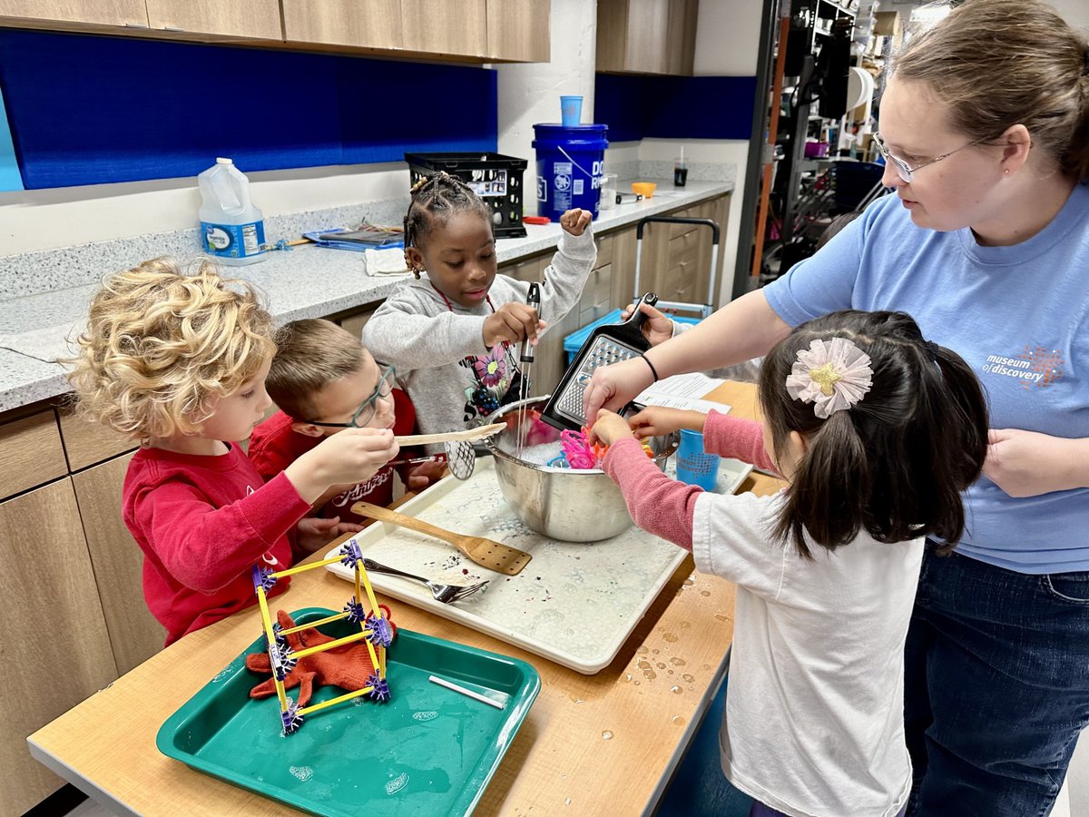 AnthonySchool's tweet image. Field Trip! Our Kindergarten students enjoyed their outing to the @arkmod last week.