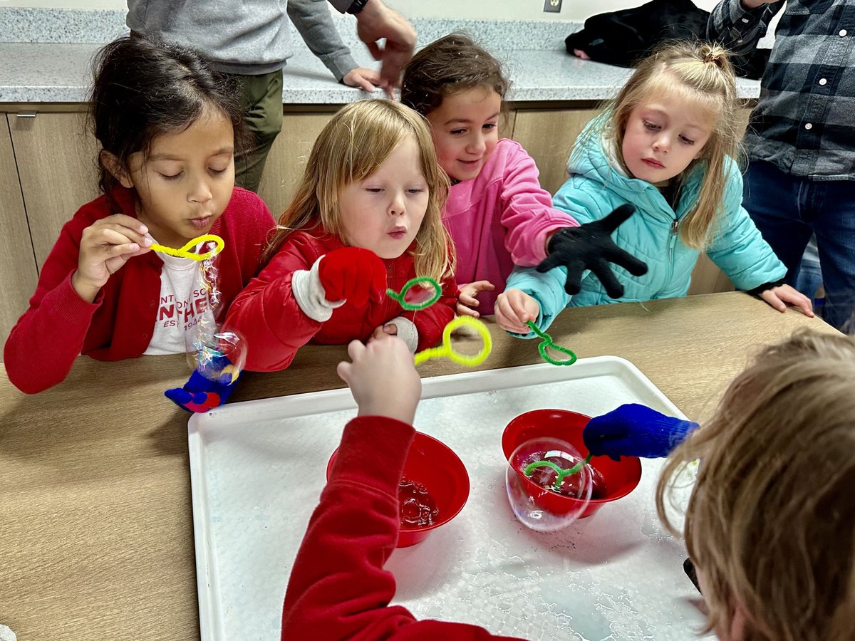 AnthonySchool's tweet image. Field Trip! Our Kindergarten students enjoyed their outing to the @arkmod last week.