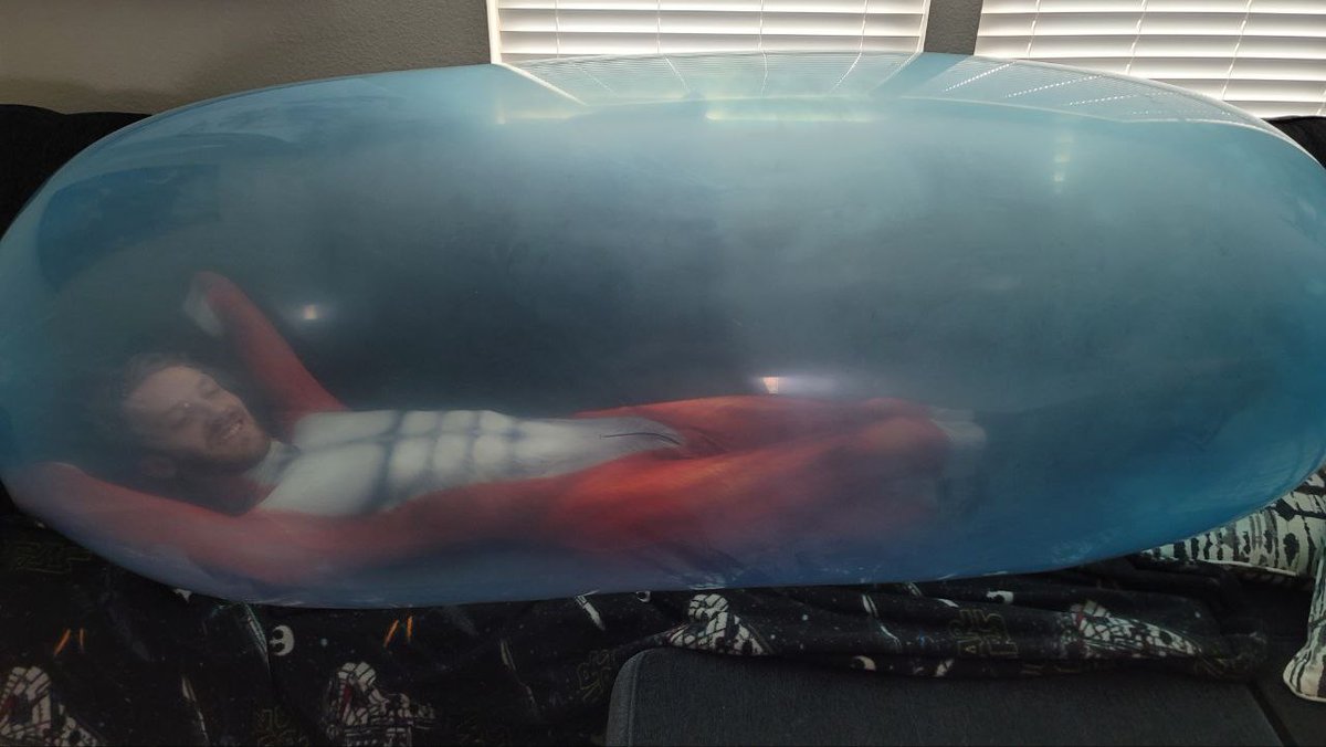 S T R A T tweet media