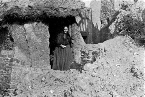 odavies9's tweet photo. Magical image. This is Marianne Voaden, a renowned Devon charmer &amp; healer who lived alone in her tumbledown cottage. A powerful poor woman looking right at you from the past. https://t.co/VfV6KKktw8