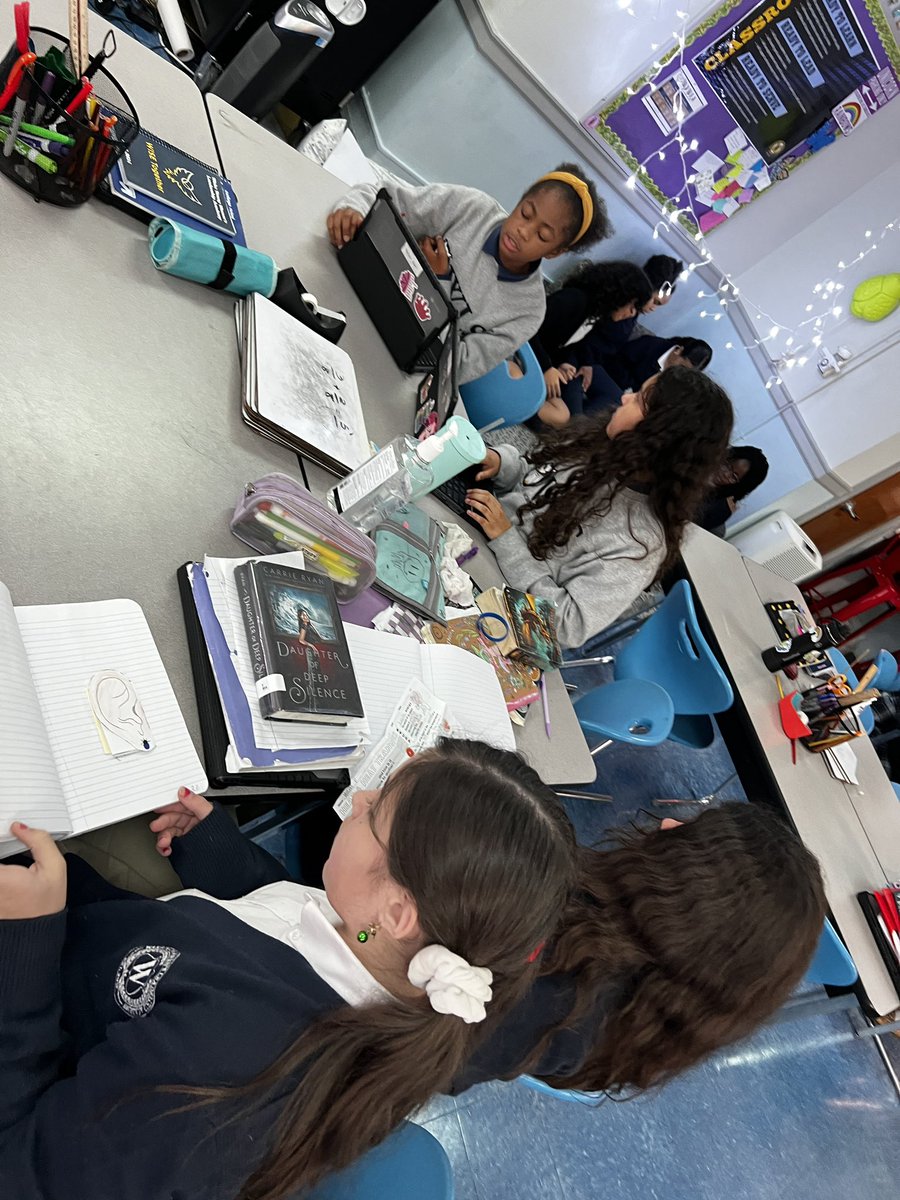 Courtney Cornwright tweet media