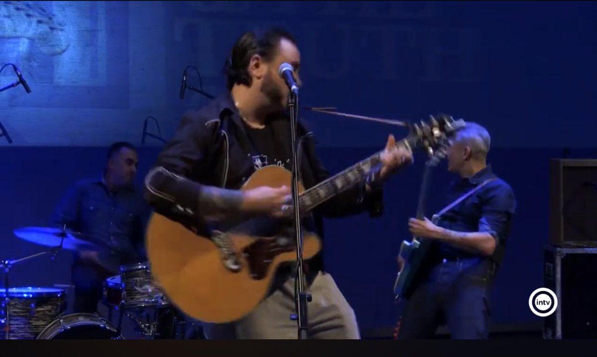 youtu.be/lpE6EZqumgM
☝️
3 años de la #entrevista + #directo en #Almeria Escena.