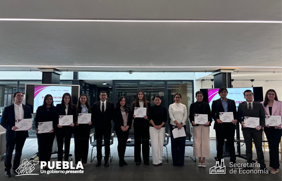 SedetraGobPue's tweet image. Se realizó el cierre de #PLANEX, programa que en vinculación con @UPAEP logró que alumnos de Comercio Internacional elaborarán un plan de negocios de exportación para 4 empresas poblanas, otorgando una estrategia comercial para colocar sus productos en el mercado internacional.