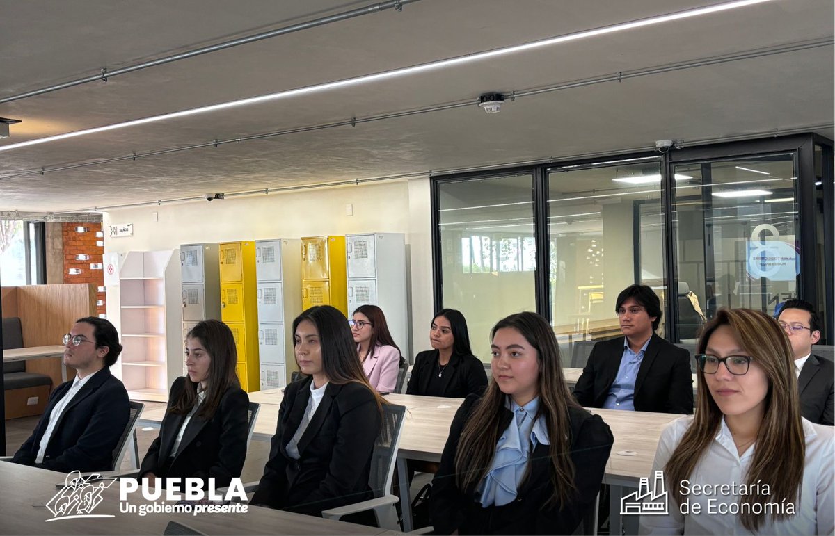 SedetraGobPue's tweet image. Se realizó el cierre de #PLANEX, programa que en vinculación con @UPAEP logró que alumnos de Comercio Internacional elaborarán un plan de negocios de exportación para 4 empresas poblanas, otorgando una estrategia comercial para colocar sus productos en el mercado internacional.
