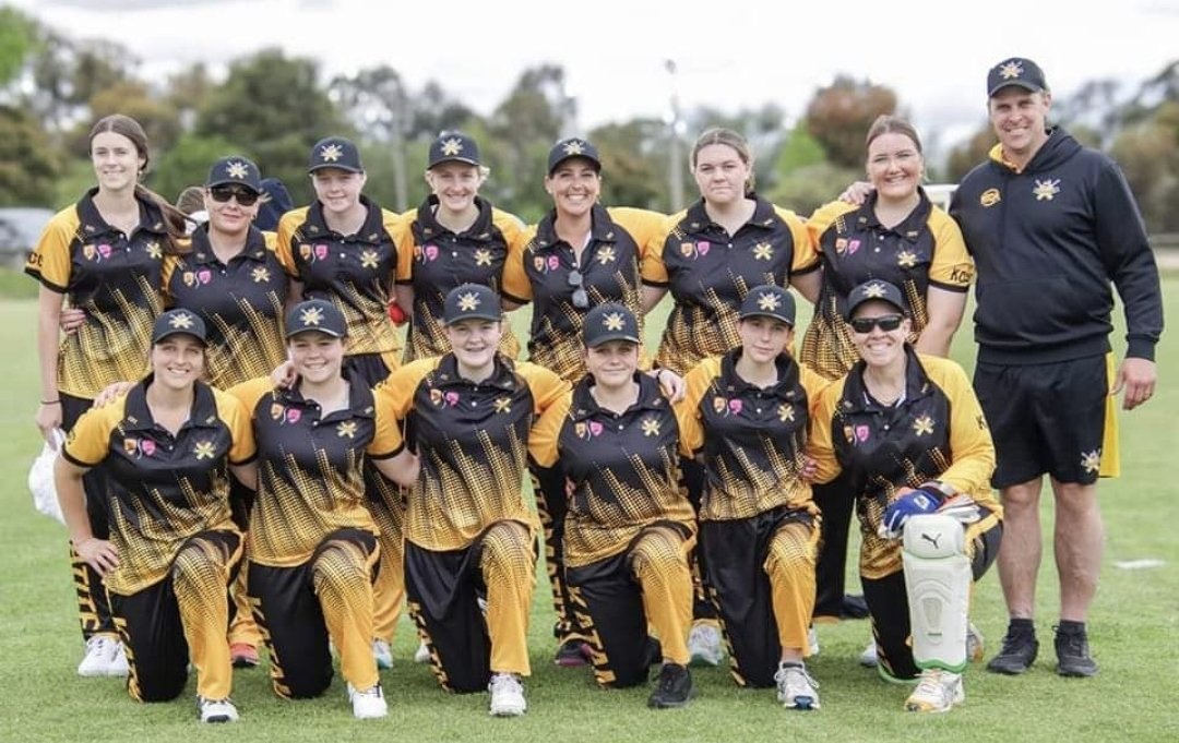 M_Habba's tweet photo. Katamatite CC women's side going well...here's a few snaps from the first half of the season...looking good going into final game for 23' @tylermaher5 @AydinPayne https://t.co/ZiZXg4O6Xj