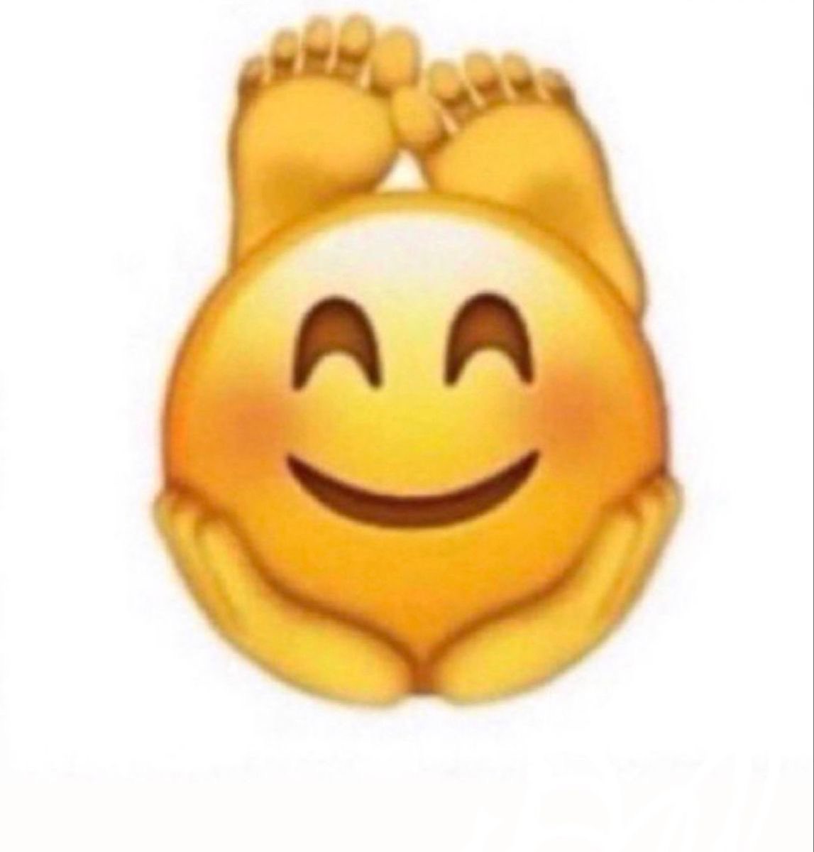feellikegivinup's tweet photo. tell us more bestie https://t.co/YoKi0QaMnc
