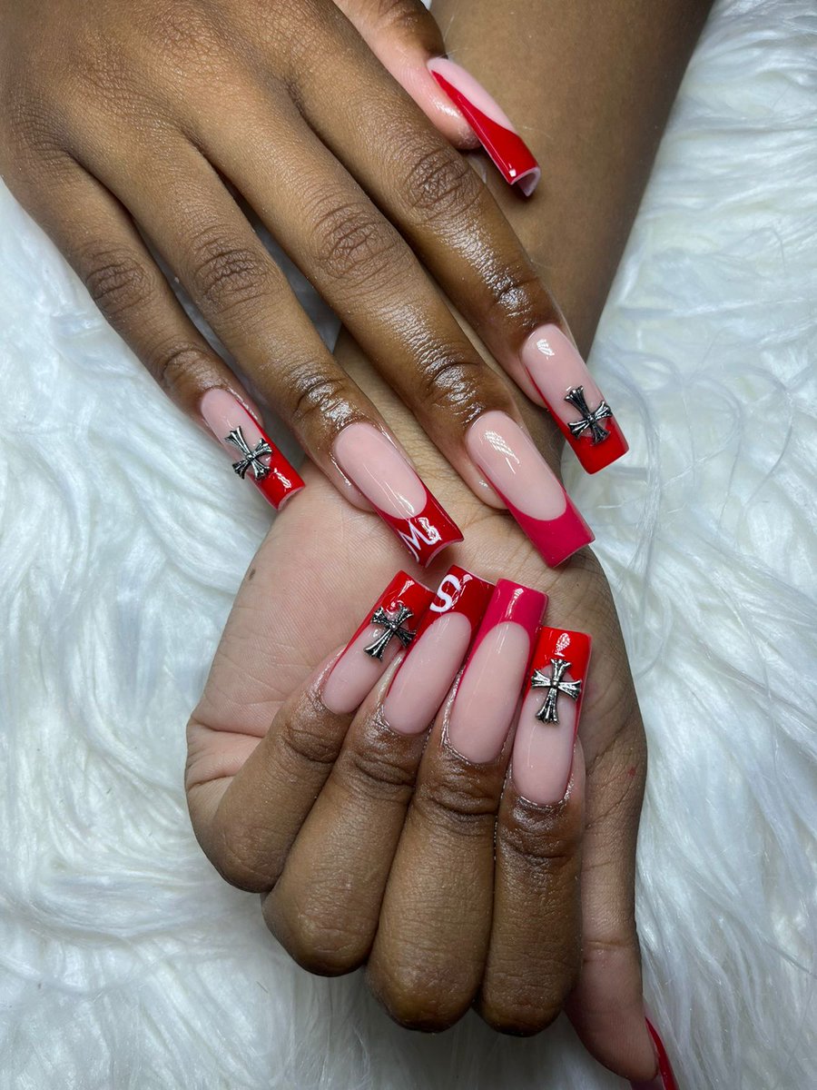 ObedienceSwirri's tweet photo. Nailsbyobi, pls like and retweet, am based at 28 biccard street braamfontein directly opposite Pedros upstairs shop 14. Pls call/ WhatsApp me on 0630130125 for appointments. #GirlsTalkZa #GirlTalkZA #Girltalk #braamnails #GirlsTalkZa https://t.co/B3dA2m1s5A