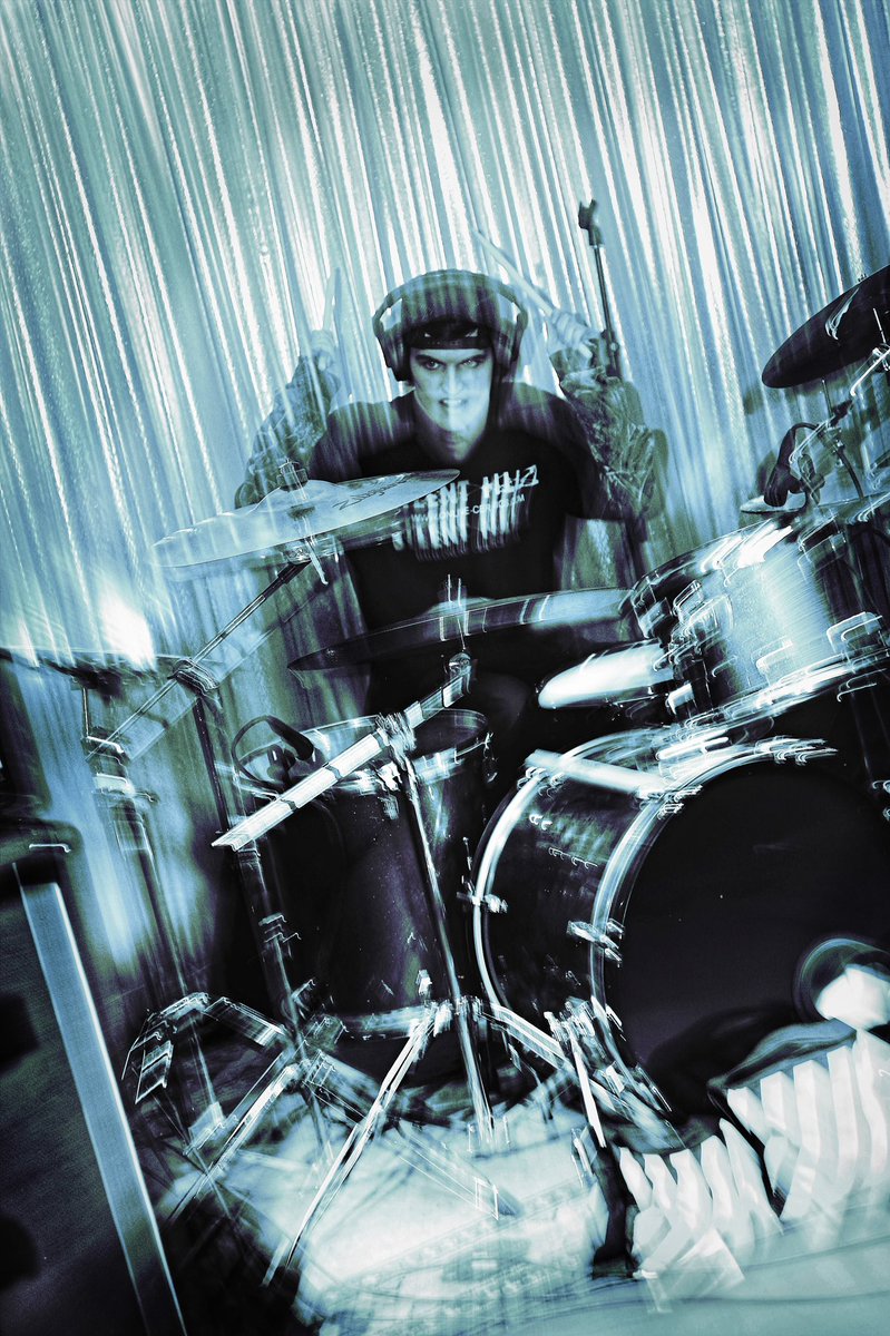jbranson_12's tweet photo. i hit tha drum https://t.co/hW3UwQ1lfq