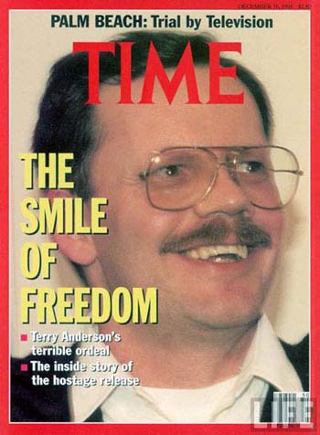 Today in 1991, Hezbollah released kidnapped American journalist #TerryAnderson after 2,454 days in captivity in Lebanon. After his release, Anderson met his child, born after his abduction, and won a multimillion-dollar settlement against Iran for financing the Islamic militants.