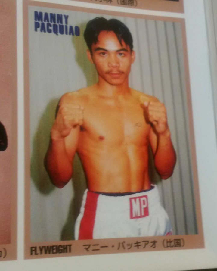 DanRafael1's tweet photo. 25 yrs ago today the great @MannyPacquiao KO'd Chatchai Sasakul in rd 8 for lineal/WBC 112 title on way to titles in record 8 divisions &amp; becoming global icon. Here's his rookie from 4-card panel in a 1999 issue of Japan's World #Boxing Magazine in my collection. @KnuckleheadSean https://t.co/Oz5IbqSU2m
