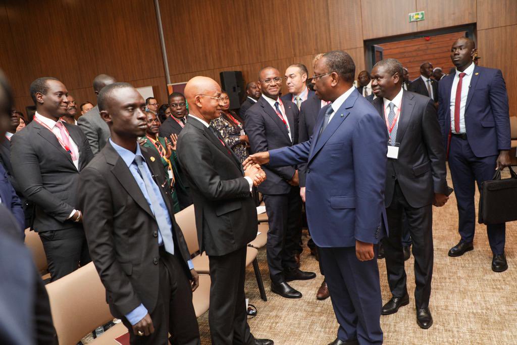 Cellou_UFDG's tweet photo. C’est avec plaisir que j’ai pris part, en tant que Vice-président Exécutif de l’Internationale Libérale, ce lundi 4 décembre, à l’hôtel Terrou-Bi de Dakar, à la cérémonie d’ouverture de l’Assemblee générale de RENEWPAC. https://t.co/ERucPa5JTB