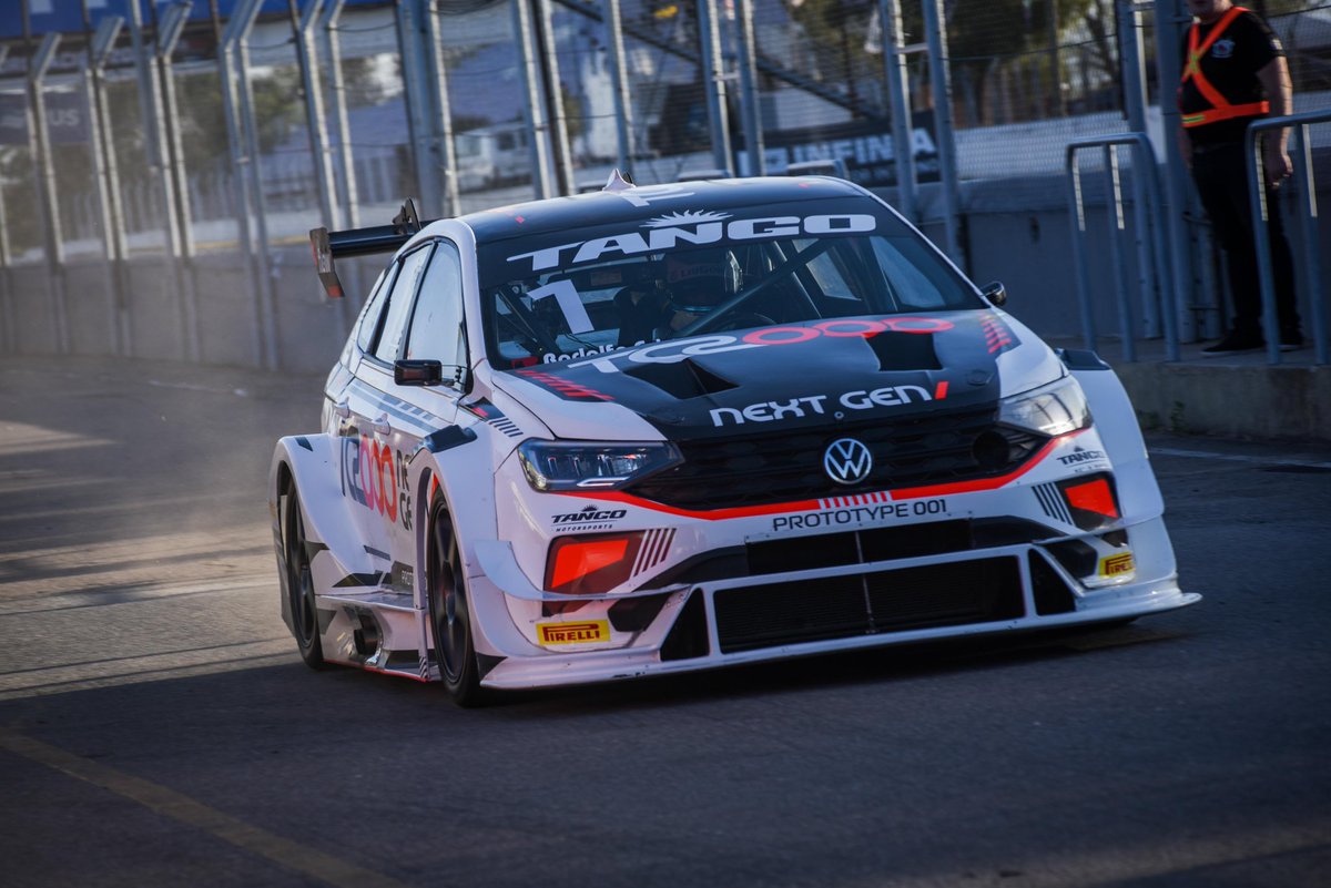 SuperTC2000's tweet photo. ⭐️ Nueva era ⭐️

Evolución 🔜
Revolución 🔥
TC2000 😎

#TC2000NextGen 🏁 https://t.co/18SL0h2DkV
