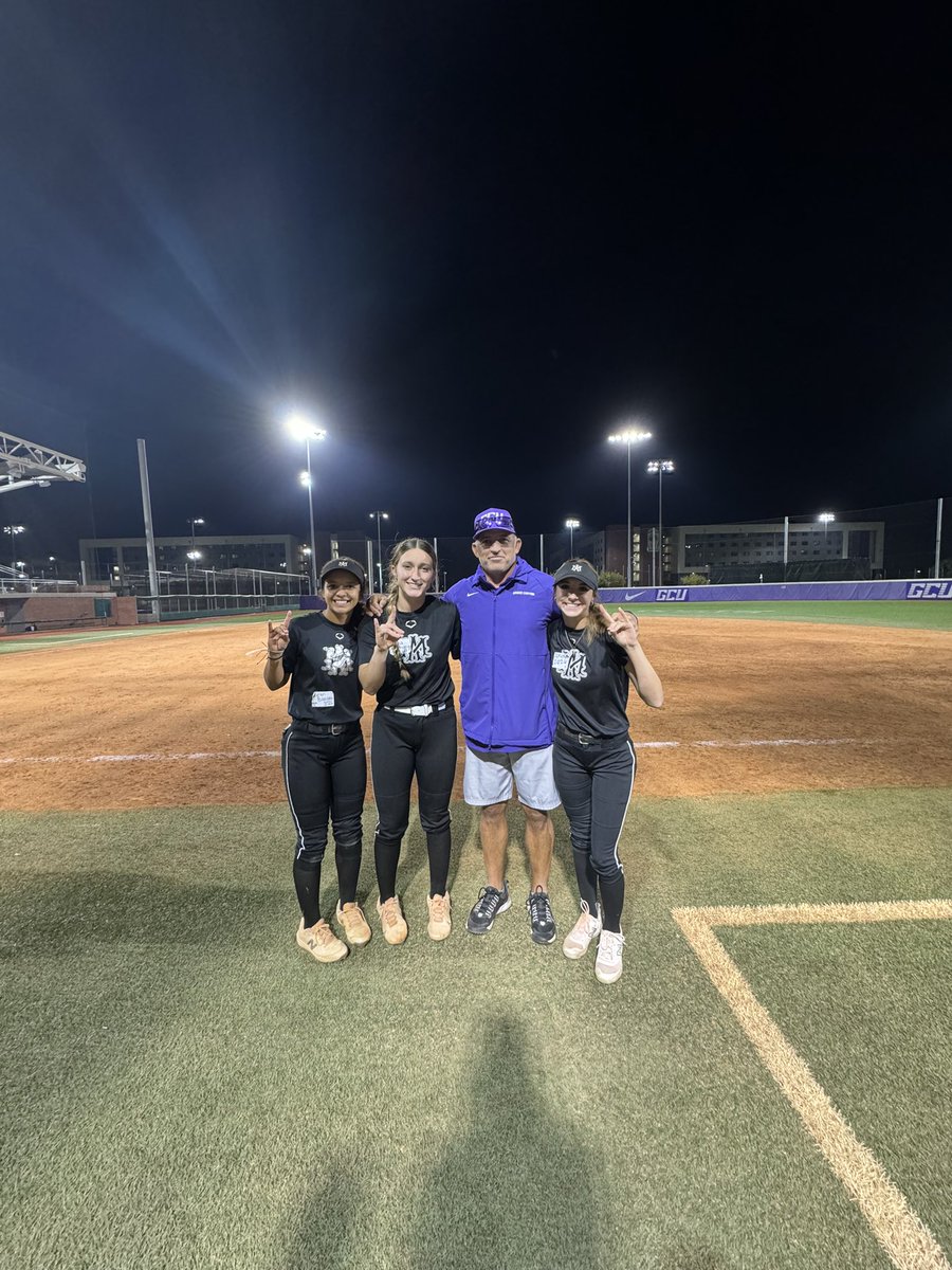 Zoey Kuhl (@zoey2kuhl2026) on Twitter photo Had a great time at the GCU camp this last weekend. Thank you to all the coaches and staff! <a href="/GCU_Softball/">GCU Softball</a> Had a great time at the GCU camp this last weekend. Thank you to all the coaches and staff! <a href="/GCU_Softball/">GCU Softball</a>