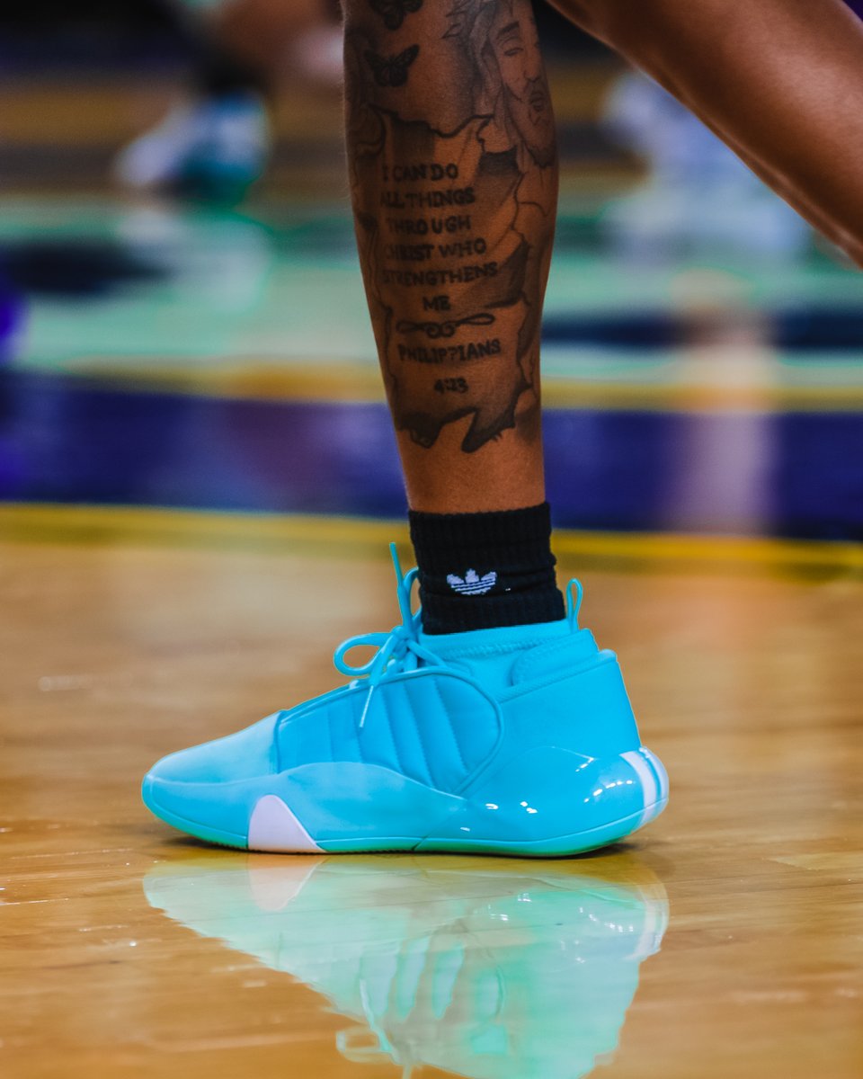 ECUAthletics's tweet photo. .@ECUWBB bringing the HEAT 🔥🔥 https://t.co/l3sqQ6PSiC