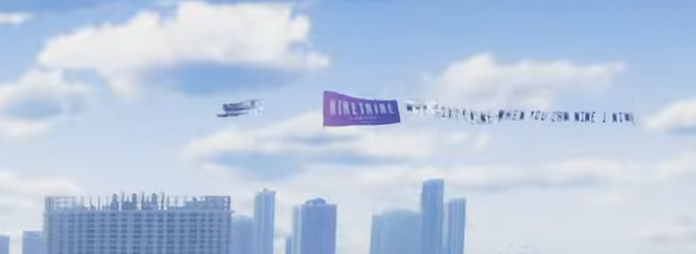 THREAD: Small details from the first GTA VI trailer! 1. This Dodo is pulling a banner, I wonder if we'll be able to do this ourselves ingame! 1/?