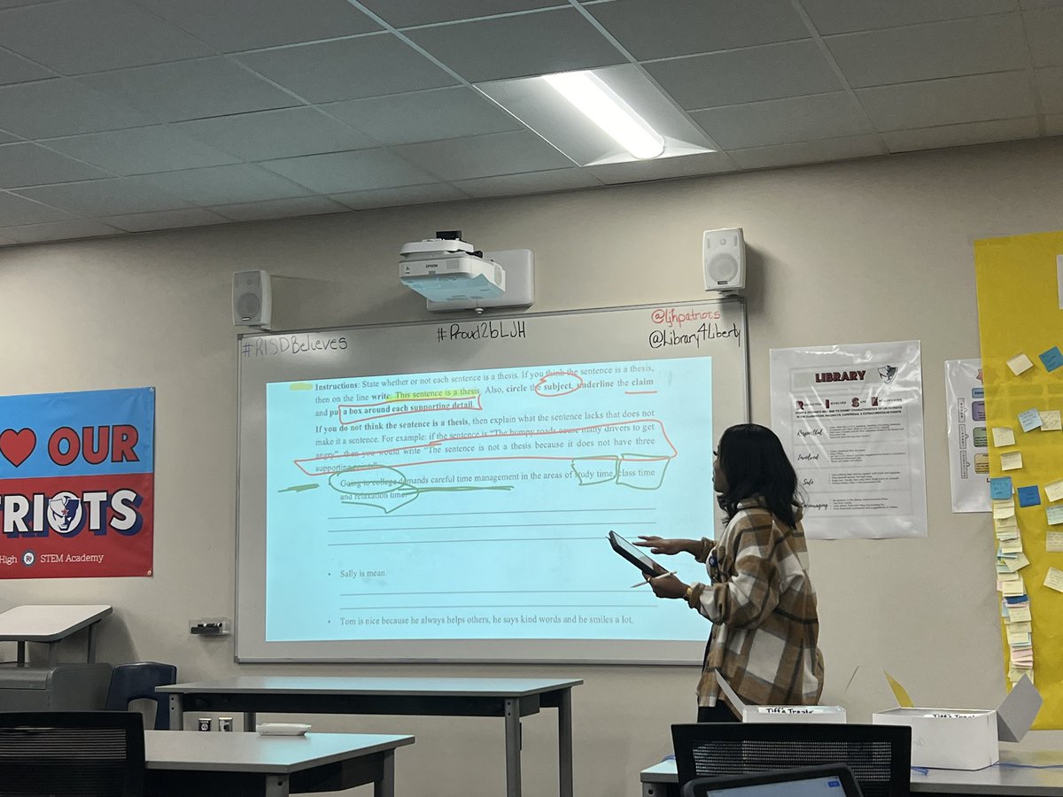 Check out the fantastic Ashton Hunter sharing her tips and tricks on <a href="/NotabilityApp/">Notability</a> during a <a href="/ljhpatriots/">Liberty Junior High School</a> Lunch and Learn today. She is #Proud2bLJH! #RISDBelieves