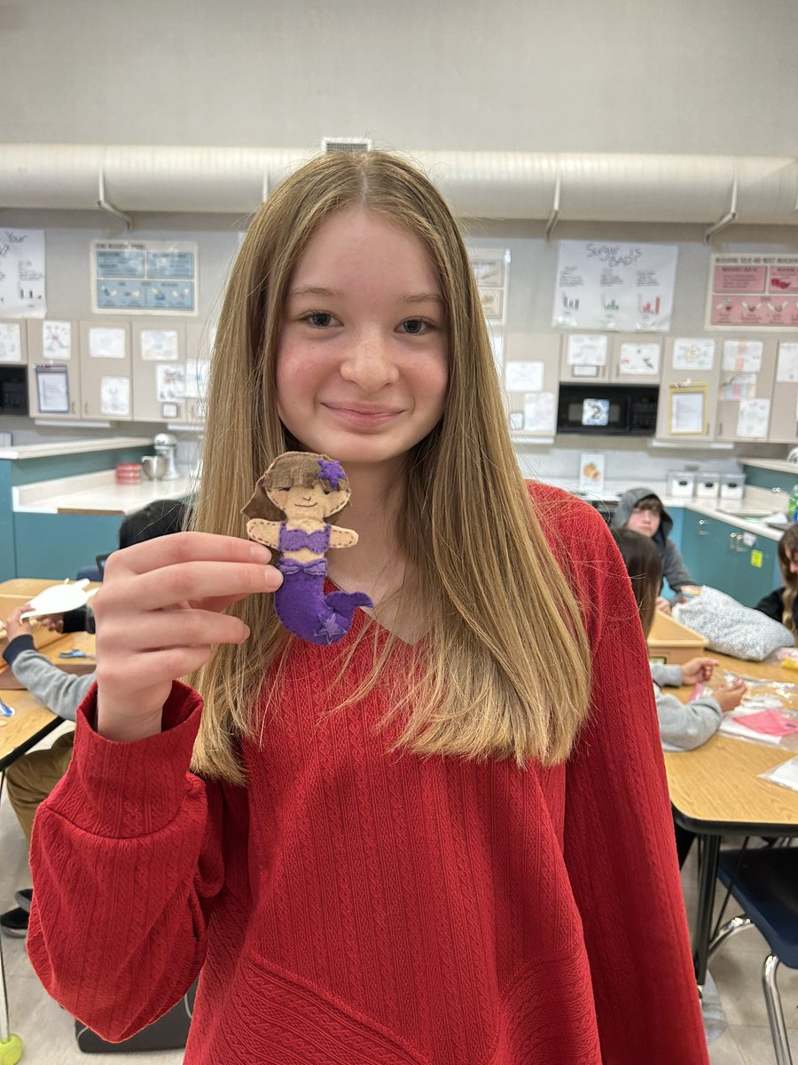 Ms. Hagan tweet media