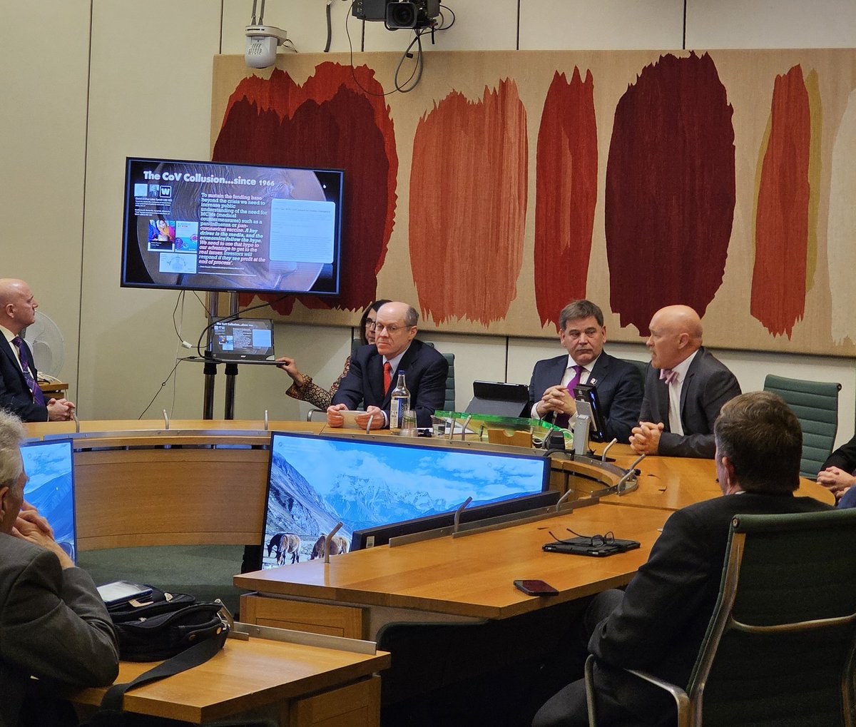 ABridgen's tweet image. An absolute delight to host medical experts, doctors and scientists presenting evidence to explain excess deaths, vaccine harms and other subjects in the UK and around the world.

I was delighted to see so many MPs, Lords and supporters in attendance. The evidence is unequivocal