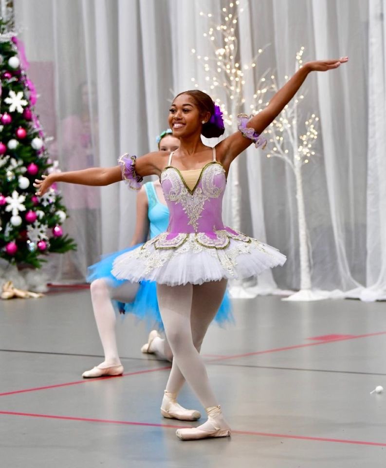 SaralandSchools's tweet photo. Magical memories were made as the Spartans joined Clara's adventure in the Land of Sweets during this year’s annual Nutcracker Tea 🩰 @SaralandHigh #ItsAGreatDayToBeASpartan https://t.co/VXIBz9Ldcj