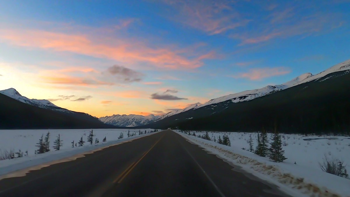 Highway 93 sunset drives in Jasper National Park
#jasperhiking #hikejasper #jnp #hikealberta #jasperice #explorejasper #frozenjasper #jasperwinter #punchbowlfalls #athabascafalls #tanglecreek #tangleridge #sunwaptafalls #tanglecreekfalls #pantherfalls #bridalveilfalls