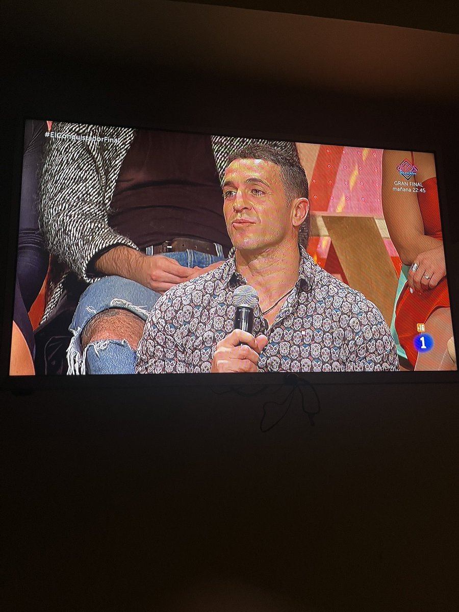 hon_segura's tweet photo. Este tio se merecía estar en la final. El mejor de los Corocote. Sin discusión. 
Eres un conquistador, SI o SI. 
Grande Loren!
#ElConquistadorFinal https://t.co/ssrh6kOJOE