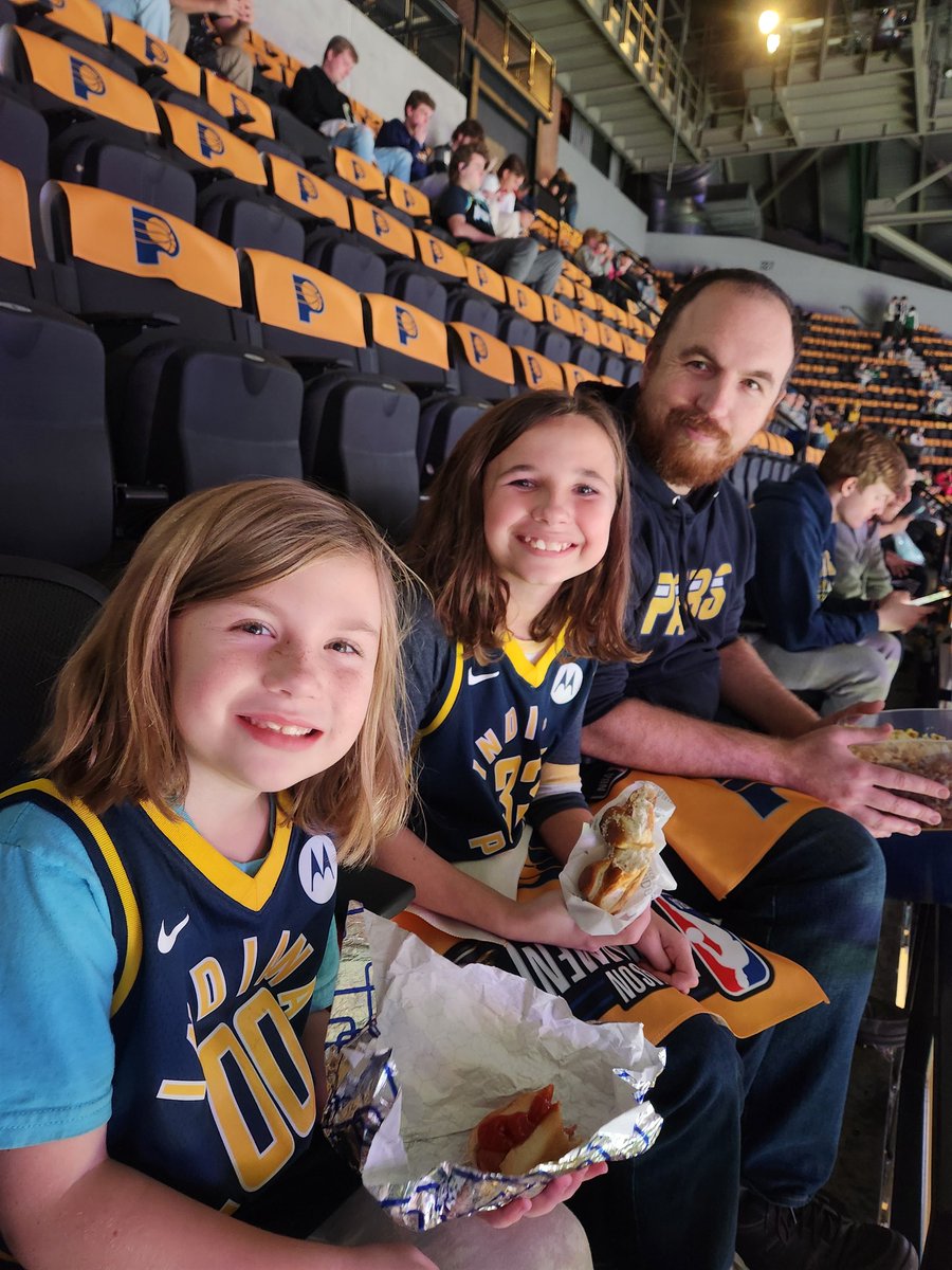 Let's go #Pacers! 

#BoomBaby #PacersGameNight