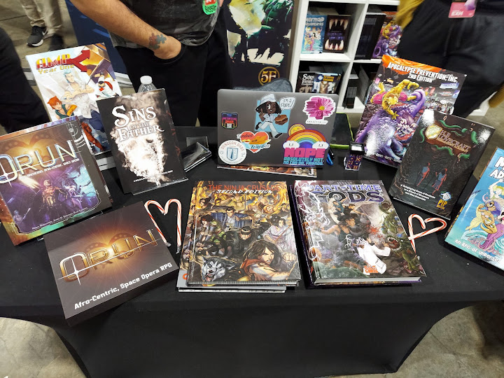 100HourReviews's tweet photo. Going to do booth posts so each booth gets their own little post since GD says 178 pictures saved from PAXU

So to start was @ThirdEyeGames an excellent crew of people that I hope had a great time at PAX Unplugged. It was great to talk to Eloy for a bit about how PAXU was going. https://t.co/qmCKFwyoY2