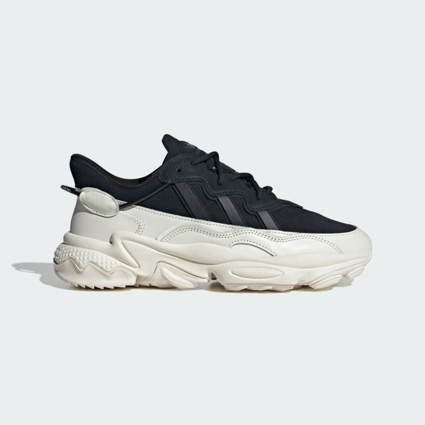 KicksFinder's tweet photo. Ad: Bold new look with all-day comfort. Available via adidas US
adidas Ozweego
FREE shipping and returns

Magic Beige ($52)($130 Retail)
>> https://t.co/w4Dne7Xms6

Core Black/Off White ($78)($130 Retail)
>> https://t.co/2Arn8JzTyV https://t.co/iutop3lEmW