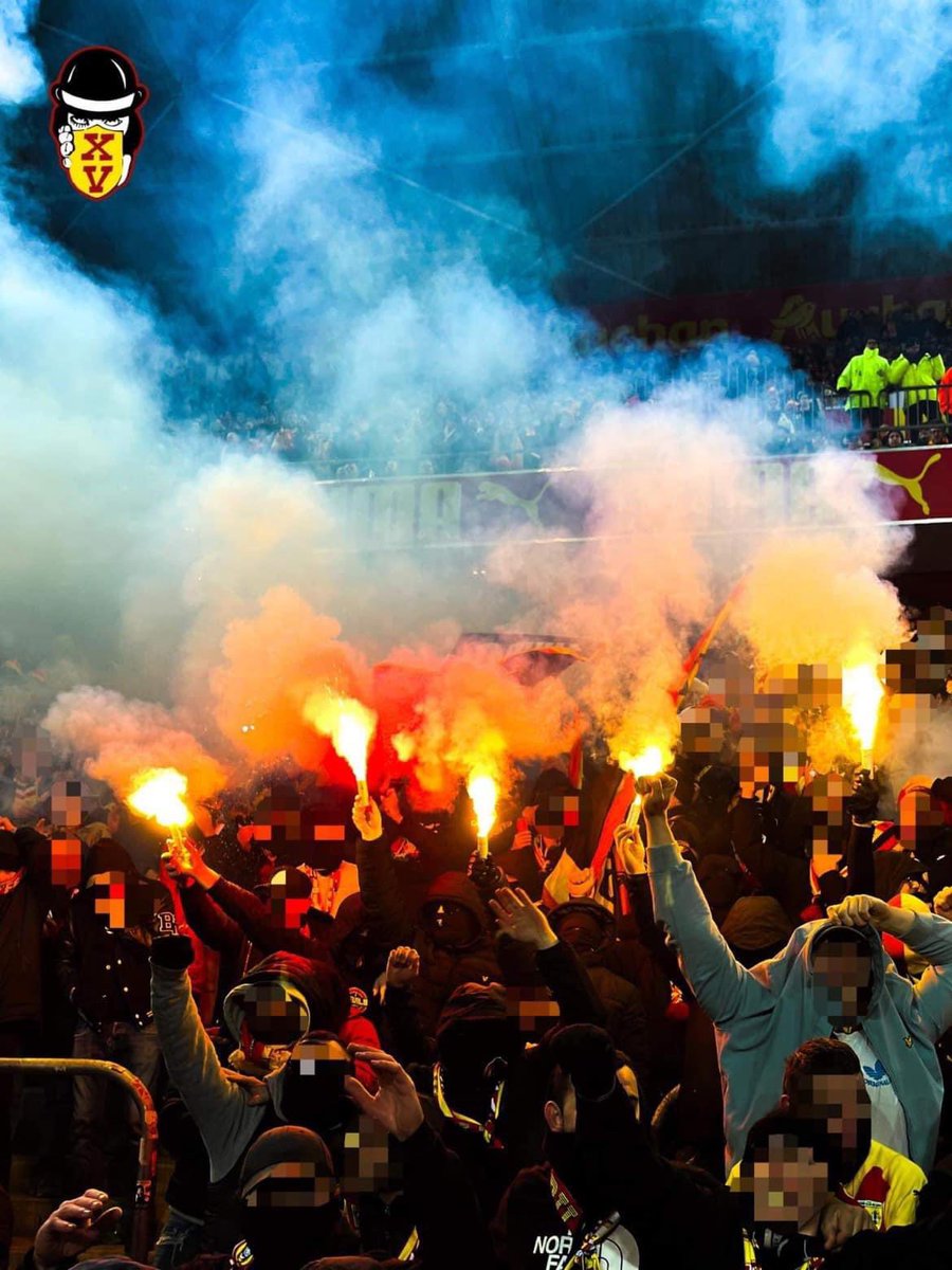 UltrasMadeinFR's tweet image. ⚽️ Lens - Lyon 
📢 North Devils 1999 ! 
📆 Samedi 2 décembre 2023 
📸 ND99 

#RCLOL