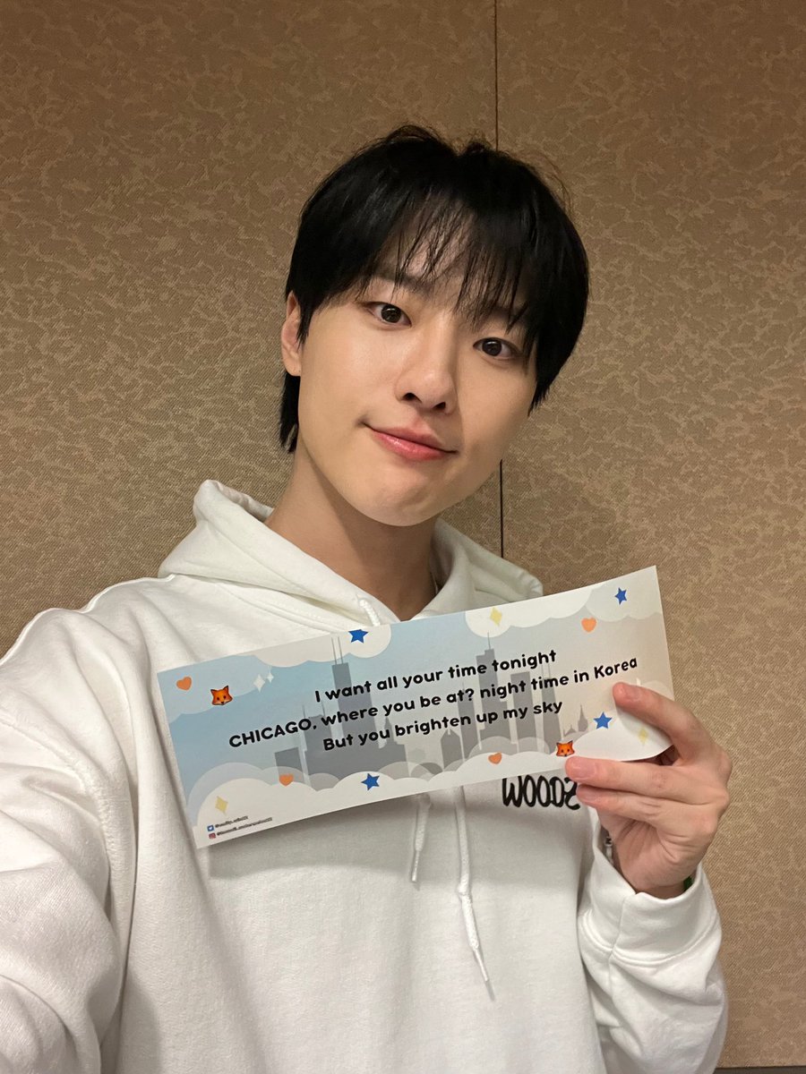 c_woodzofficial's tweet photo. [📷] 
231204
2023 WOODZ World Tour 'OO-LI and' in Chicago

MOODZ brighten up WOODZ's sky💙

#WOODZ #우즈
#OO_LI_and_in_Chicago
#OO_LI #OO_LI_PROJECT https://t.co/lpFAr6TfM5
