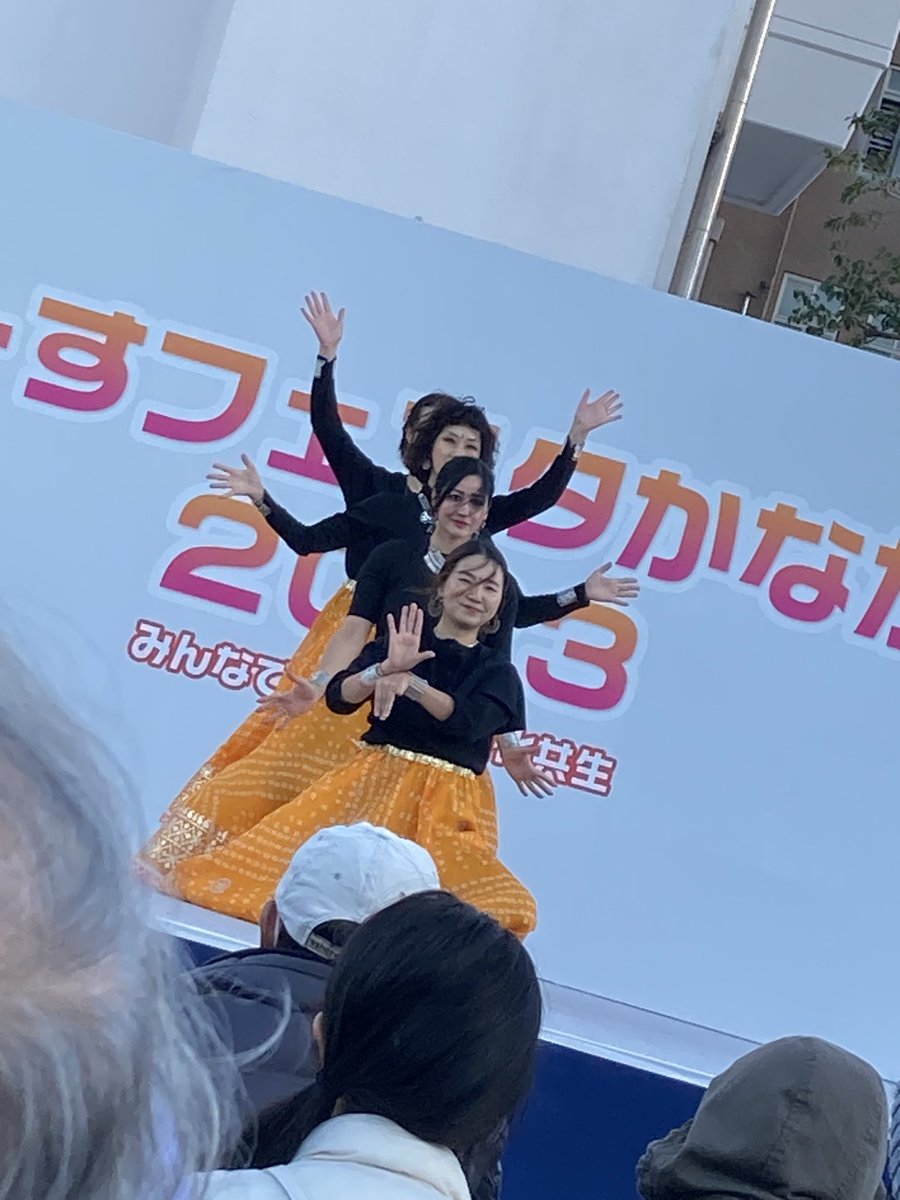 MrApple_ByCandy's tweet image. #mixmatch さんのインドのダンス
色々な国や立場の人がMIXしてmatchしているのでこの名前
実は最初はよさこいの鳴子を使って踊ってたんだけど撮れなかった😓
