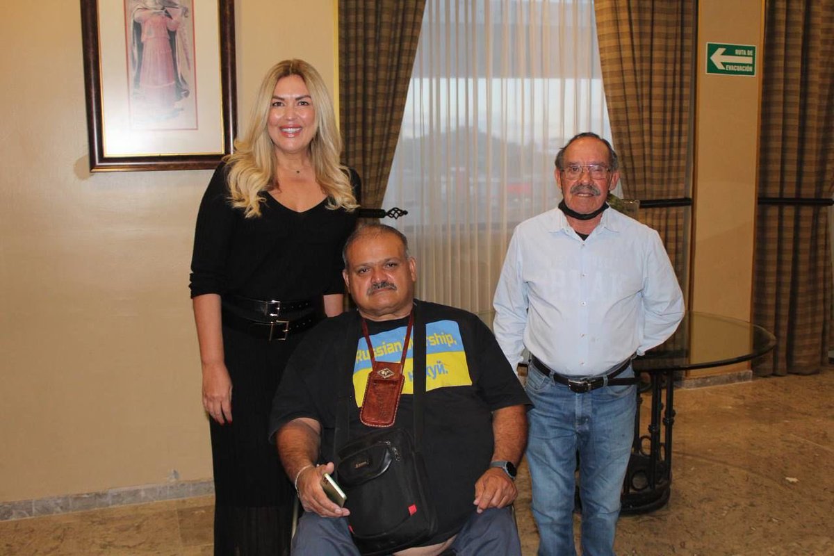 Bienvenidos a los participantes al primer Parlamento para la Inclusión de Personas con Discapacidad, hoy los recibimos en una plática previa al parlamento del día de mañana y fue muy emotivo y enriquecedor escuchar cada una de sus historias, propuestas y anhelos. <a href="/RicardoLugoM1/">Ricardo Lugo Moreno</a>