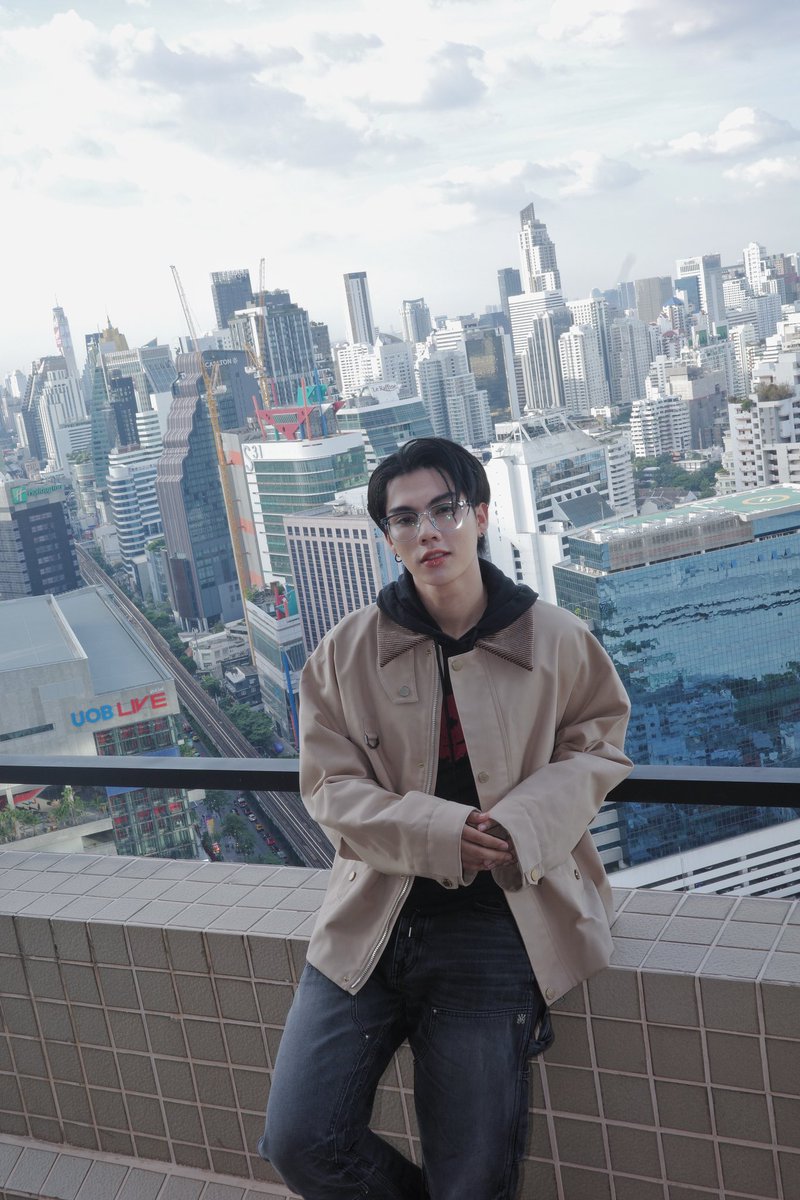 fort_fts's tweet photo. ง่วงเลยกินกาแฟ แต่ถ้าชอบแกต้องกินอะไรน้า 😎❤️‍🔥

#FortFTS #ComeFortZon #BabyFeat https://t.co/tig9paANsw