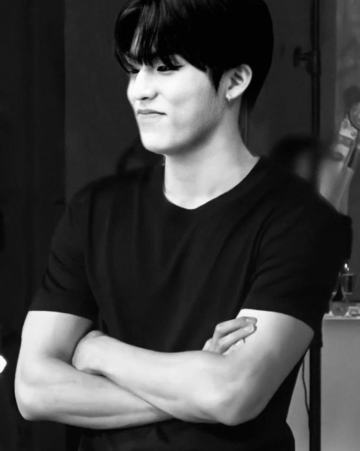 ⭐ (@youzrstar) / Posts / X