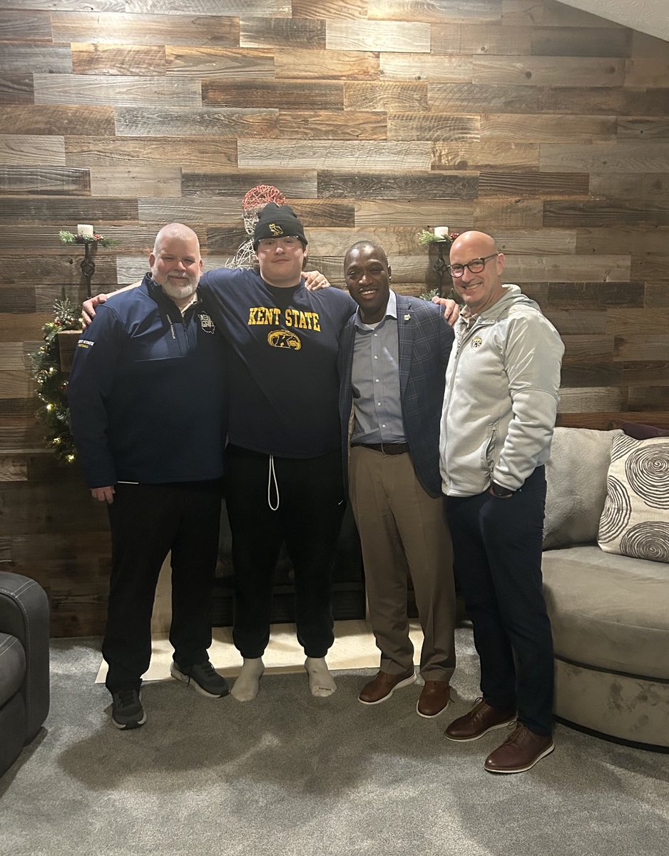 Jaxon Dunn (@jdiddle04) on Twitter photo Appreciate you guys stopping by today, Looking forward to the future! #KentGRIT <a href="/CoachKenniBurns/">Kenni Burns</a> <a href="/CoachLimegrover/">Coach Matt Limegrover</a> <a href="/CoachDDuggan/">David Duggan</a> Appreciate you guys stopping by today, Looking forward to the future! #KentGRIT <a href="/CoachKenniBurns/">Kenni Burns</a> <a href="/CoachLimegrover/">Coach Matt Limegrover</a> <a href="/CoachDDuggan/">David Duggan</a>