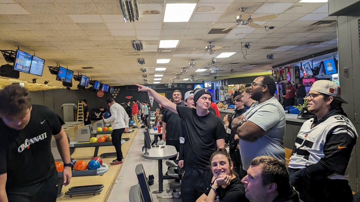 UC Football Video tweet media