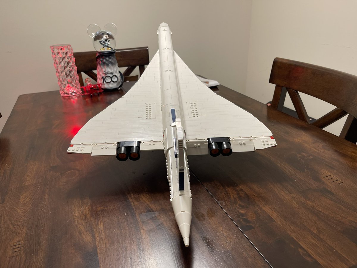 manningtaylor3's tweet image. This was a large project for me.  But 2,083 pieces later.  The outcome was well worth the time.  Lego Concord is a great gift for aviation enthusiasts that you care about.  #lego #concorde #aviation #flight #travel #airfrance #britishairways #supersonic