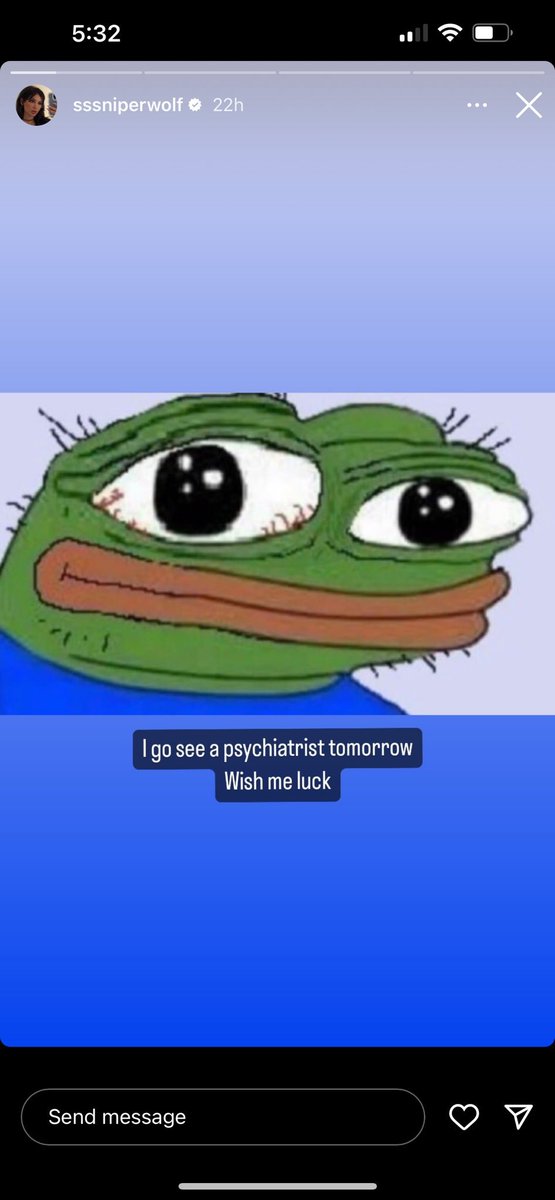 StableEmperor's tweet image. @sssniperwolf you can run but you can’t hide from us.

I can tell of the picture she posted. That means she’s going crazy. 
#crazymofo #mofo #crazymental #jacksflimisright #standwithjack #lia #shesdone #mentalhealth