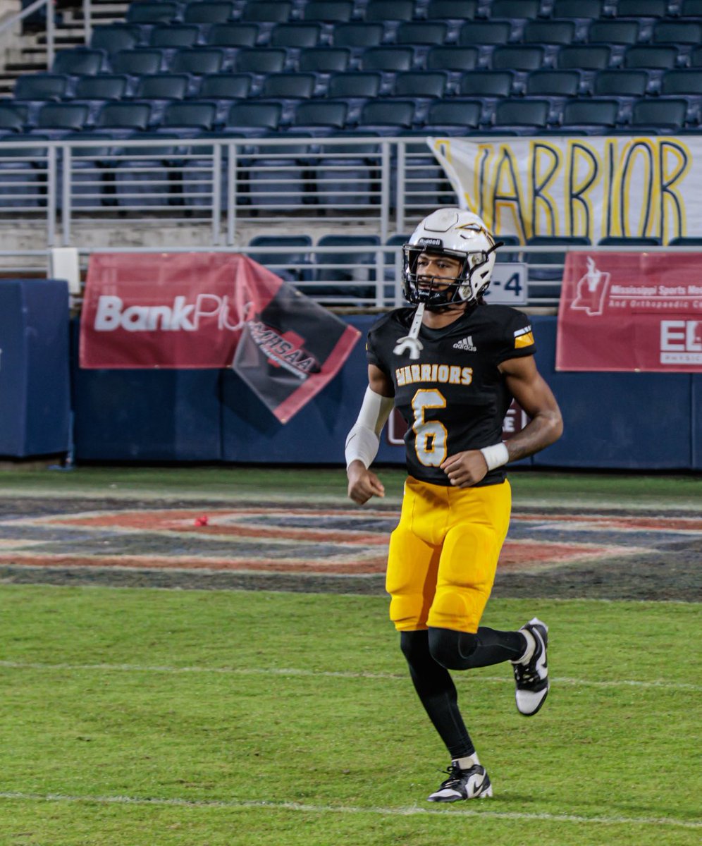 season stats 
558 rushing yards
49 receptions for 558 receiving yards 
1,435 all purpose yards 
12 touchdowns