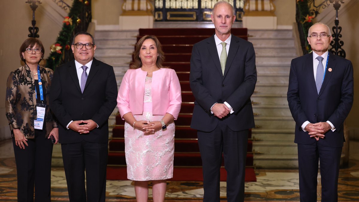 ✅ Nuestro país es el centro de la atención de las  21 economías más estables del mundo. El lanzamiento de la presidencia del Perú del Foro de Cooperación Asia Pacífico #APECPerú2024 marcó el inicio de las actividades que se desarrollarán el próximo año.

✅ La presidenta Dina