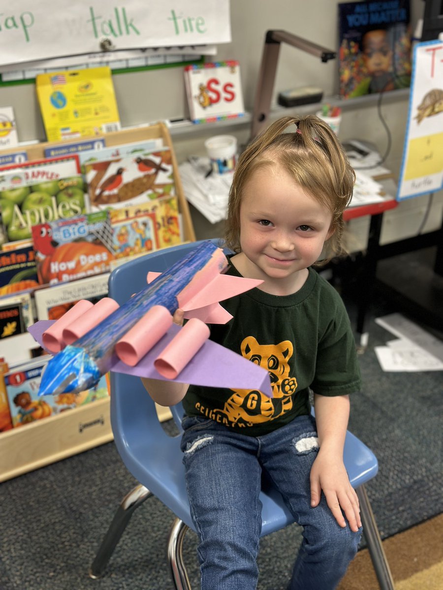 GESTigersSC's tweet photo. Check out some of our CD-4 scholars stem projects. This week our CD students learned about transportation. Students then created different modes of transportation as part of a family project โ๏ธ๐๐๐๐๐ข
#HomeSchoolConnection https://t.co/8a2AHb3UdY
