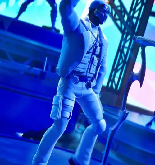 followforBE's tweet photo. 🔥🔥#Fortnite #FYP https://t.co/Bpz14mCSjU